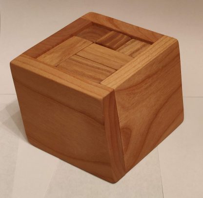 Rhoma Variant I - Elm pieces, full alder base - Image 2